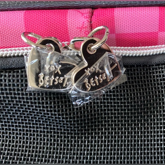 SALE - Betsey Johnson Pink Checks Pet Carrier for Small Pets - Picture 9 of 11